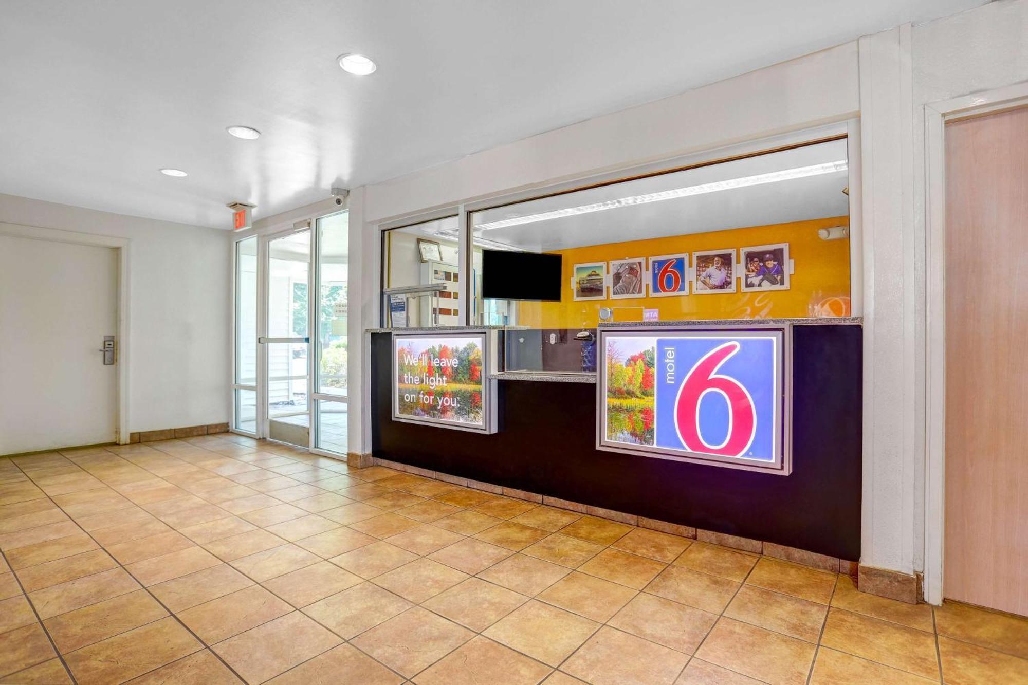 Motel 6-Raleigh, Nc - North Zewnętrze zdjęcie