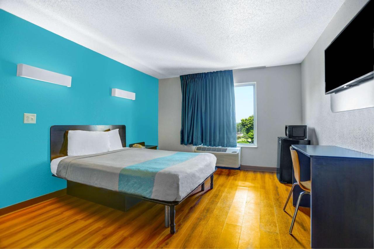 Motel 6-Raleigh, Nc - North Zewnętrze zdjęcie