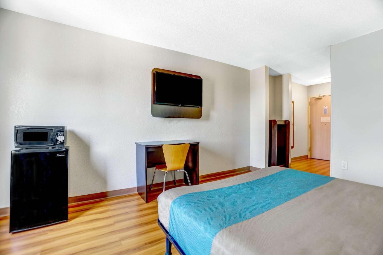 Motel 6-Raleigh, Nc - North Zewnętrze zdjęcie